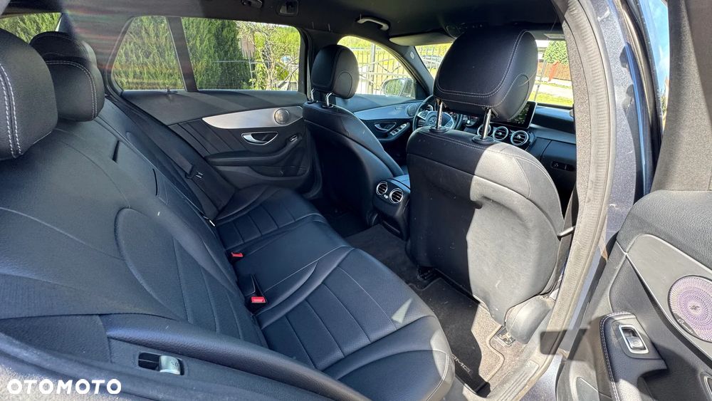 Mercedes-Benz Klasa C 250 (BlueTEC) d 7G-TRONIC AMG Line - 17