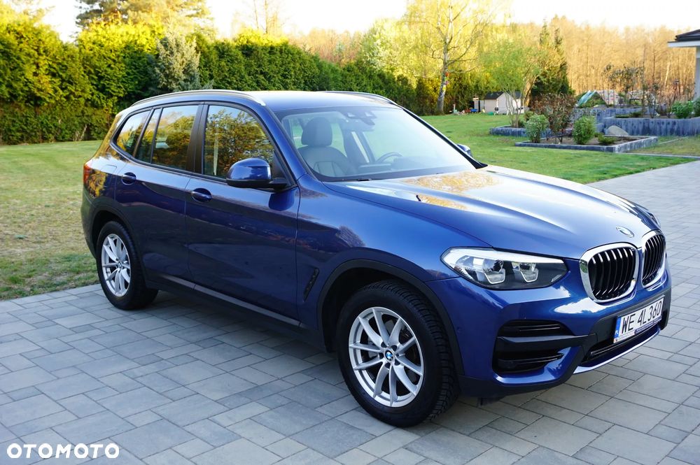 BMW X3 xDrive20i Advantage - 3