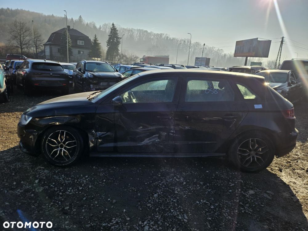 Audi A3 Sportback 1.6 TDI Ambition - 13