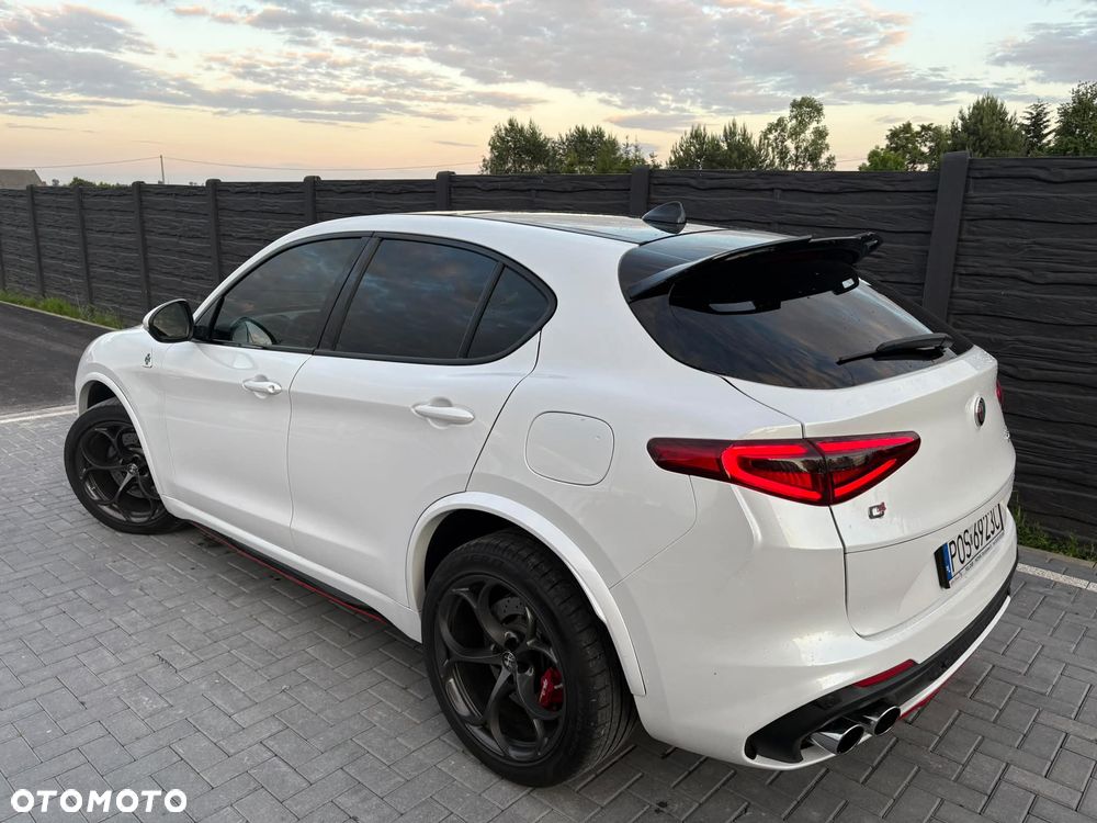 Alfa Romeo Stelvio 2.9 V6 Bi-Turbo Quadrifoglio Q4 - 2