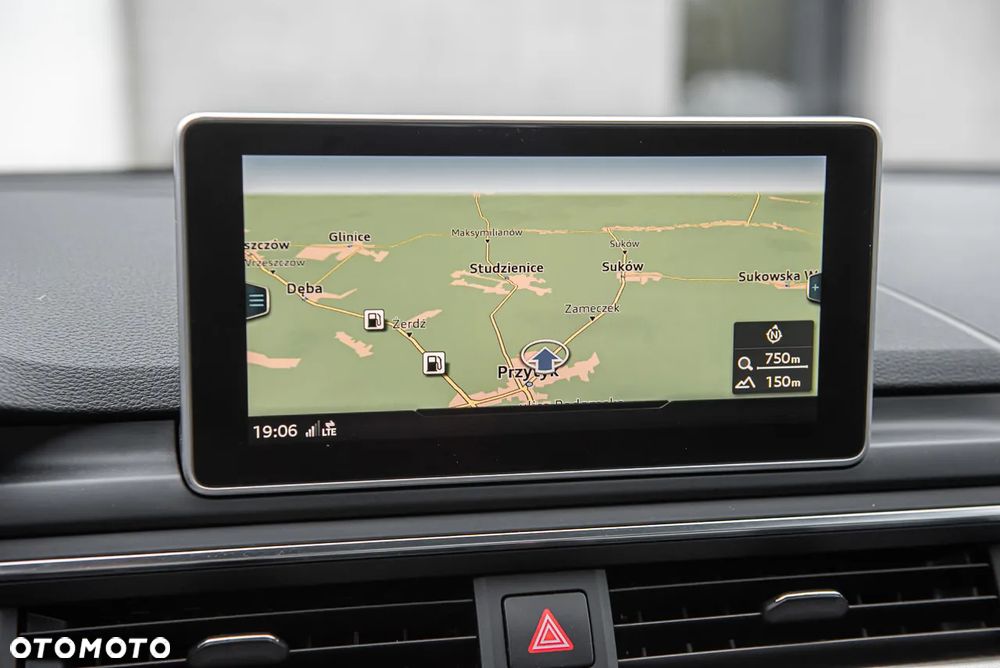 Audi A4 Limousine 2.0 TDI Design S tronic - 26