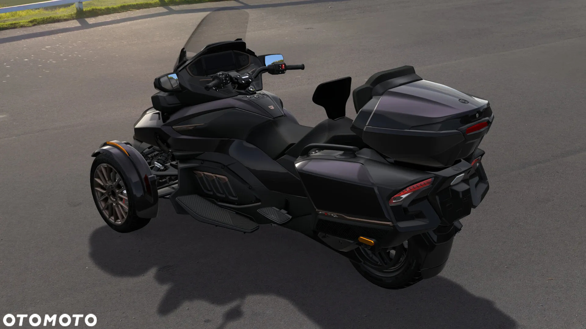 Can-Am Spyder - 8