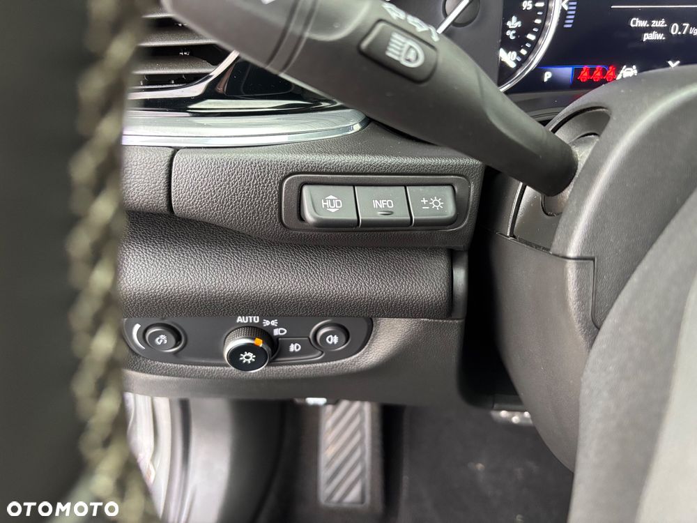 Opel Insignia 2.0 CDTI Business Edition S&S - 19