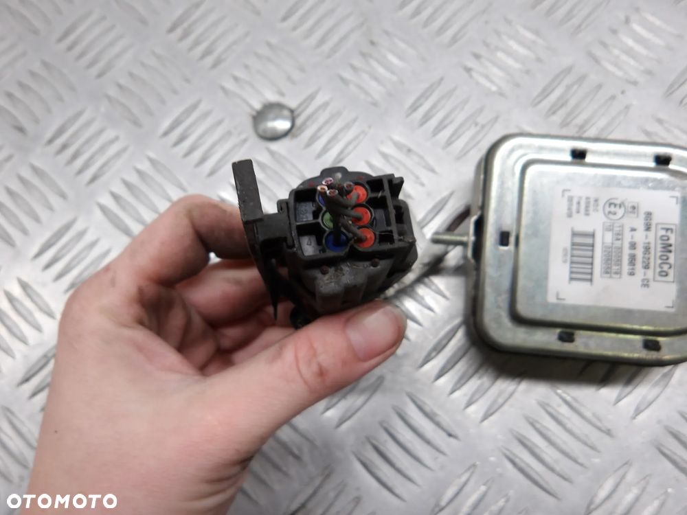 JAGUAR XF 08-11 2.7D SYRENA ALARMU 6G9N-12G229-CE - 3