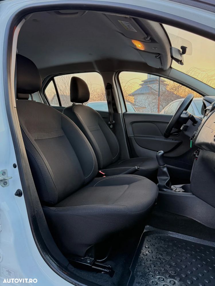 Dacia Logan 0.9 TCe Ambiance - 14