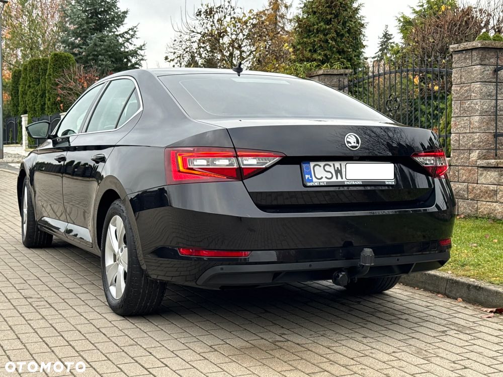 Skoda Superb 1.6 TDI Ambition - 7
