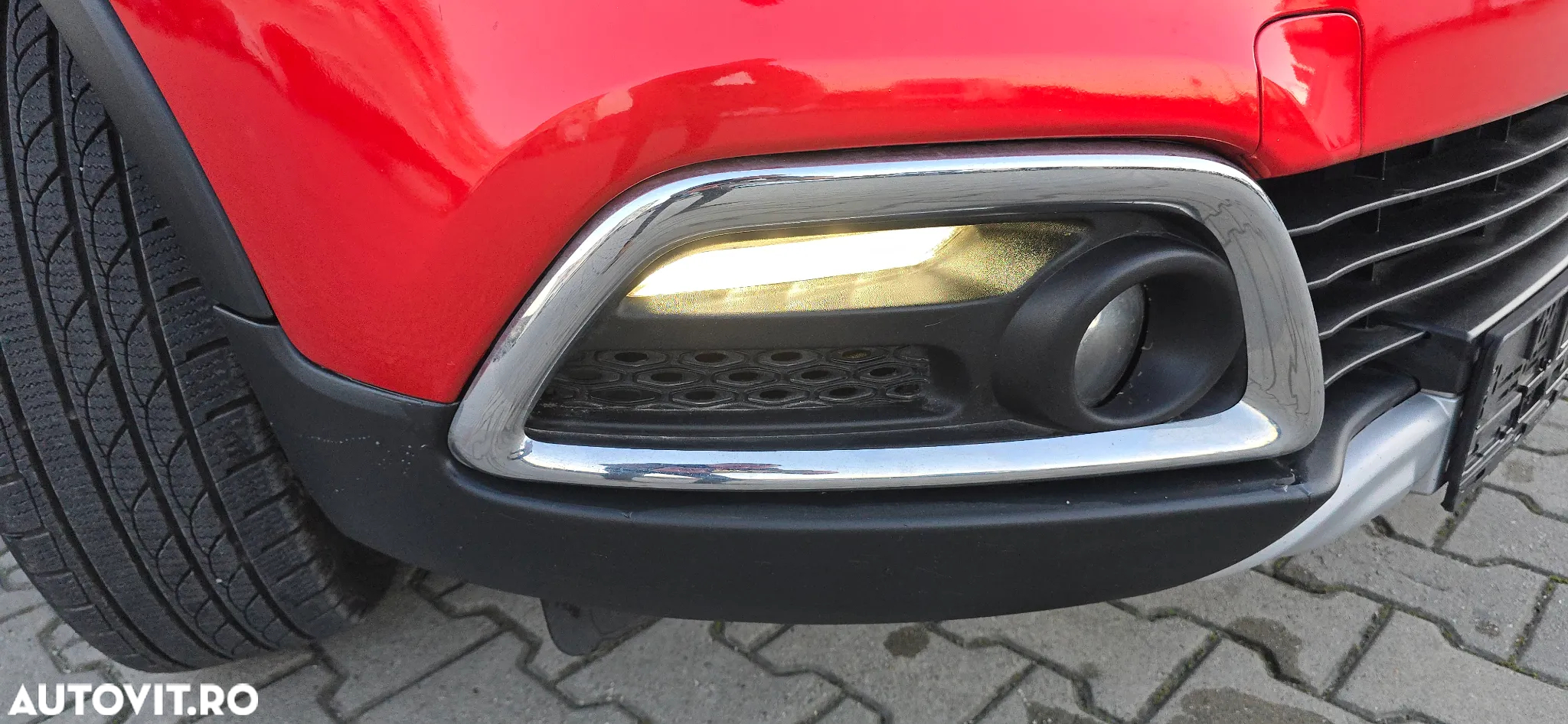 Renault Captur TCe 120 EDC Helly Hansen - 26