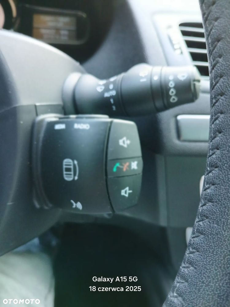 Renault Megane ENERGY TCe 115 Start & Stop Authentique - 14