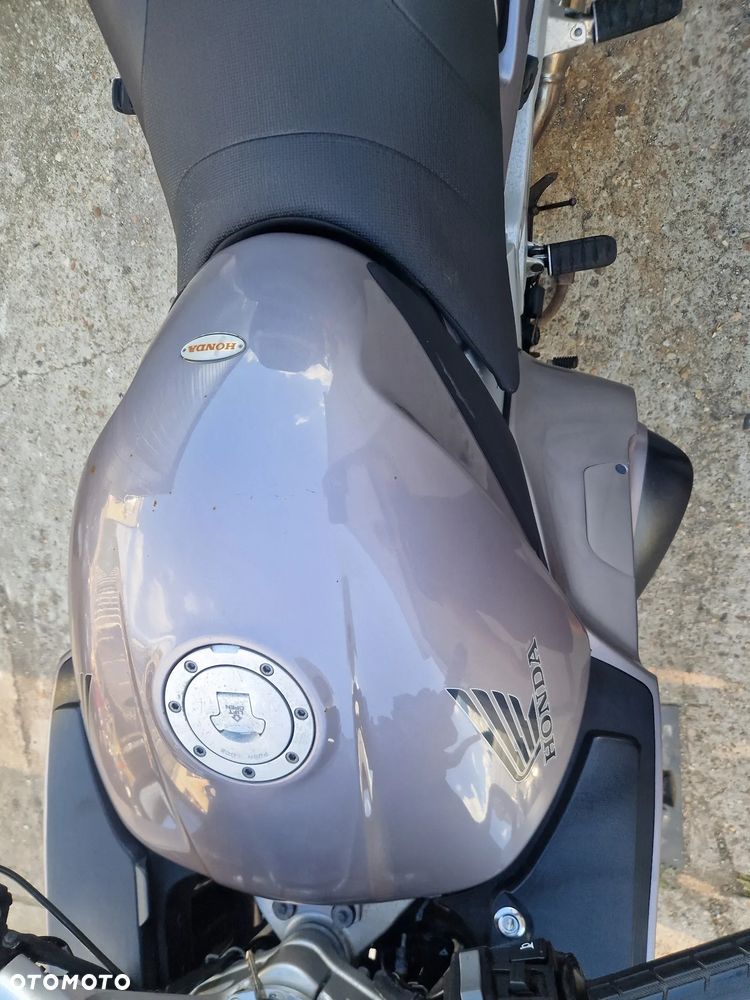Honda ST - 38