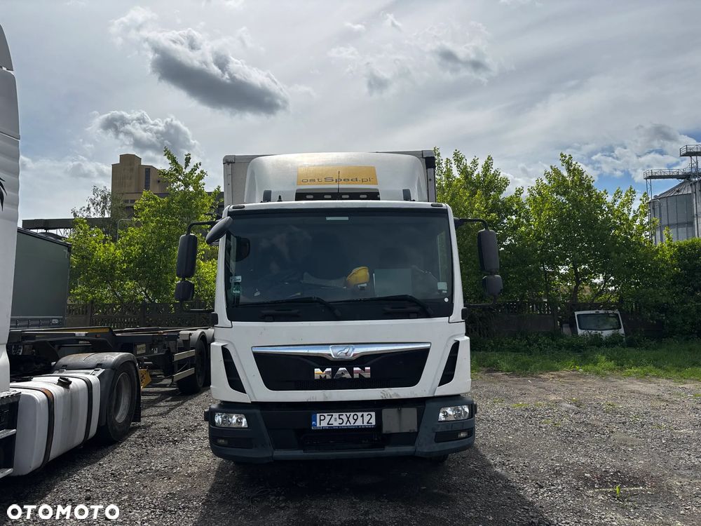 MAN TGL 12.220 - 2