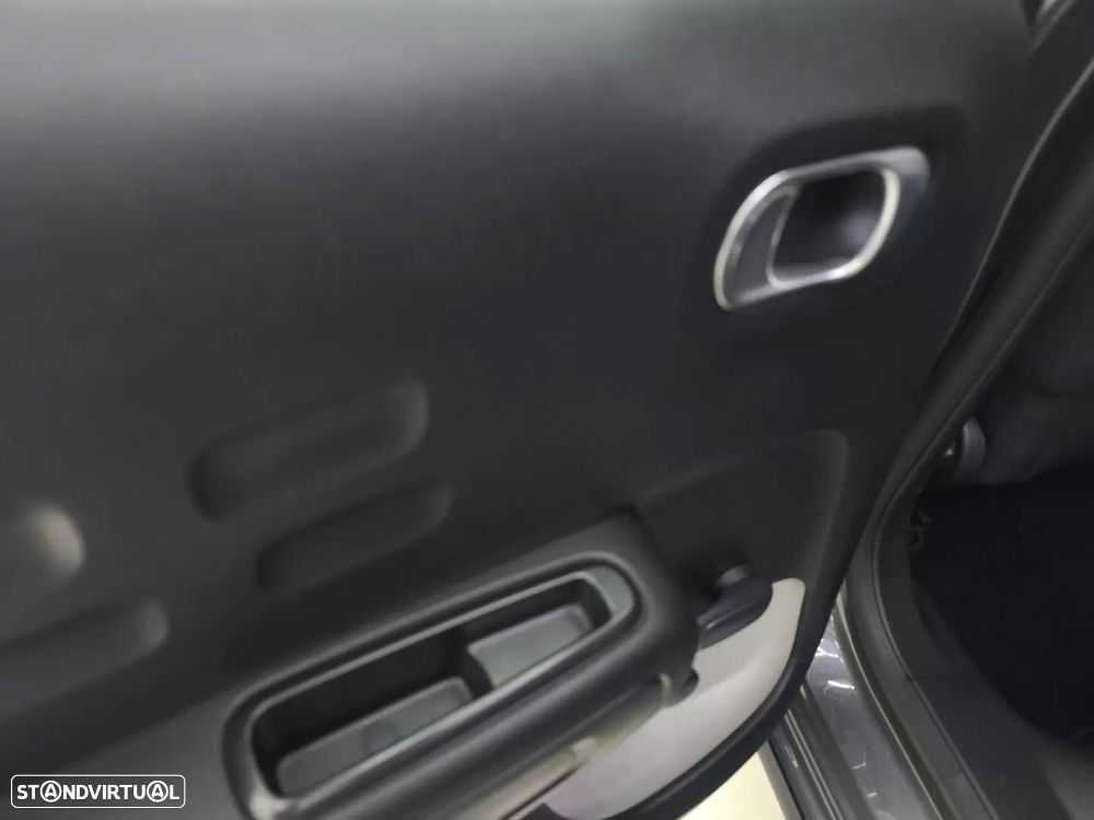 Citroën C3 1.2 PureTech Feel - 41