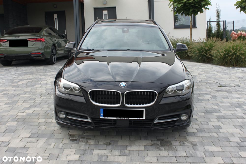 BMW Seria 5 530d xDrive - 8