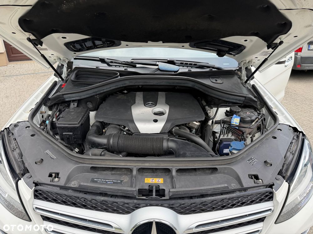 Mercedes-Benz GLE - 30