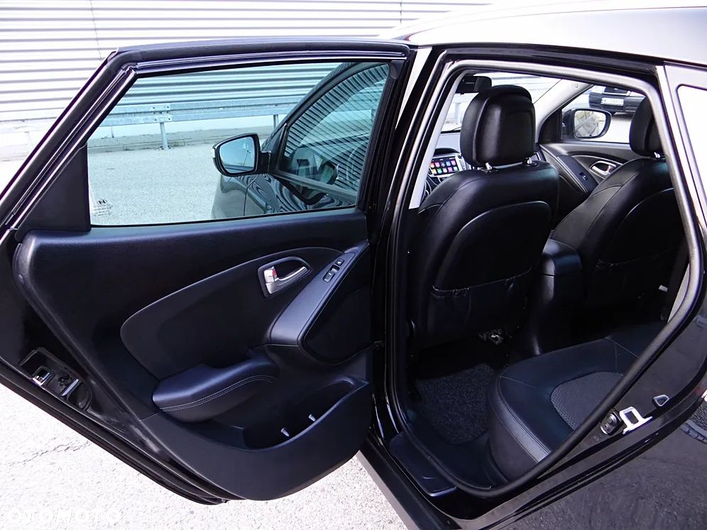 Hyundai ix35 2.0 CRDi 4WD Automatik Premium - 39