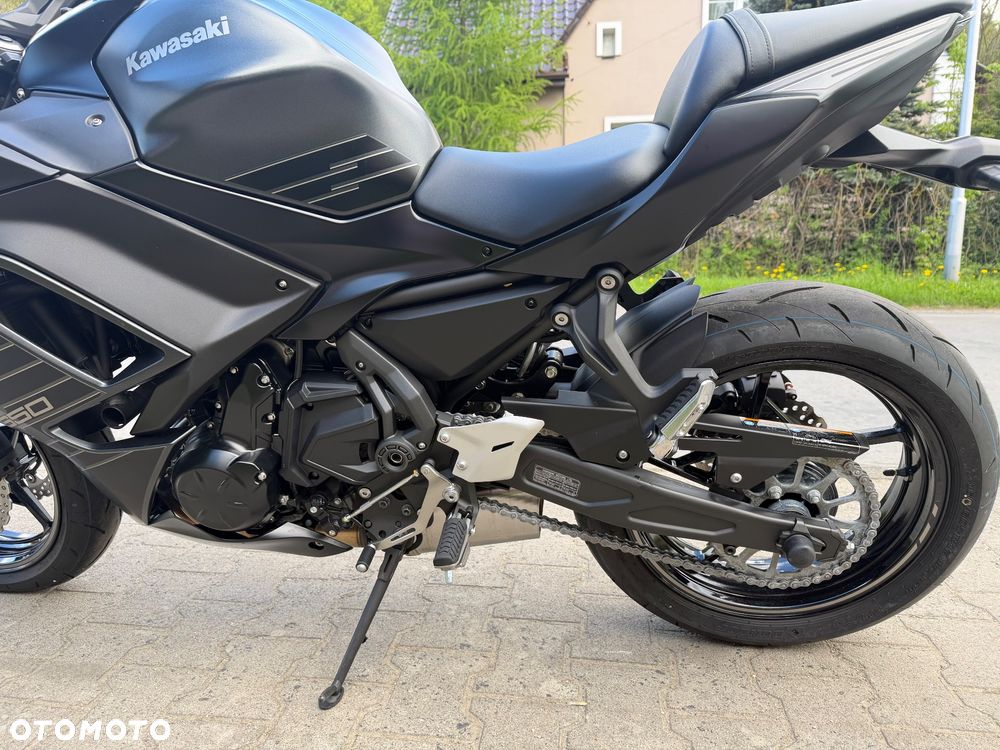 Kawasaki Ninja - 28