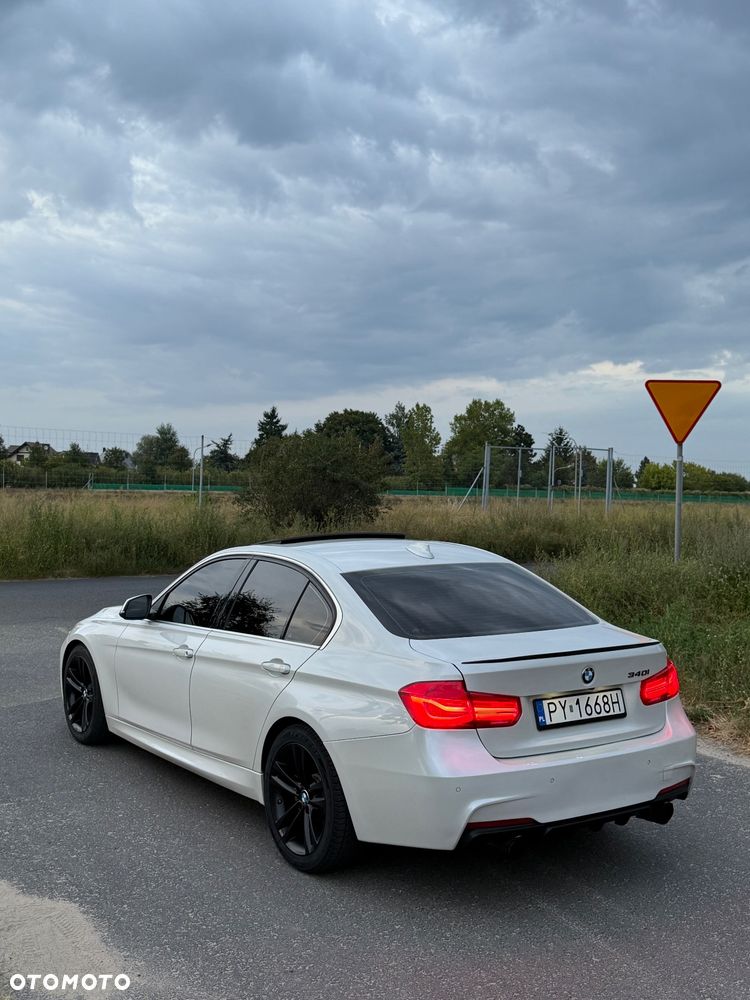 BMW Seria 3 340i M Sport - 10