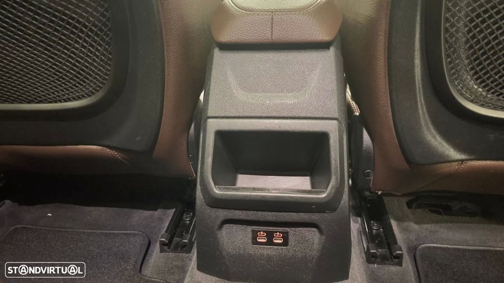 BMW 116 d Aut. Sport Line - 48