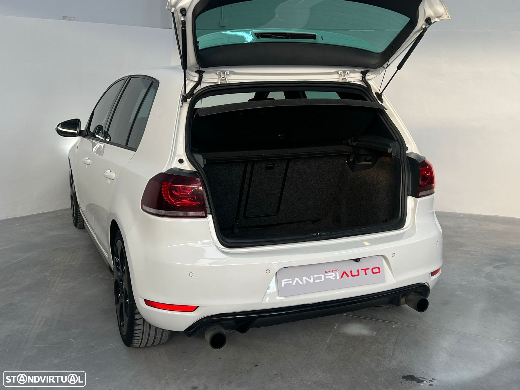 VW Golf 2.0 TSi GTI DSG - 13