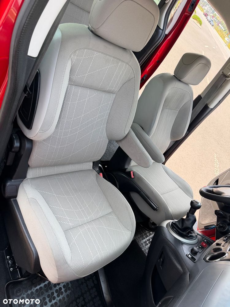 Peugeot Partner 1.6 HDi Outdoor - 24