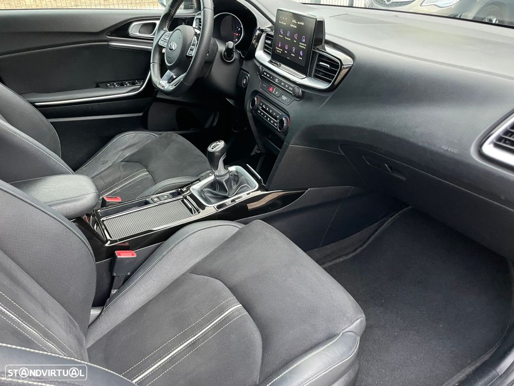 Kia ProCeed 1.0 T-GDI GT Line - 12