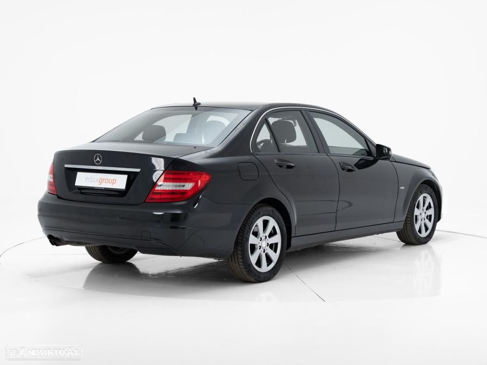 Mercedes-Benz C 200 - 3