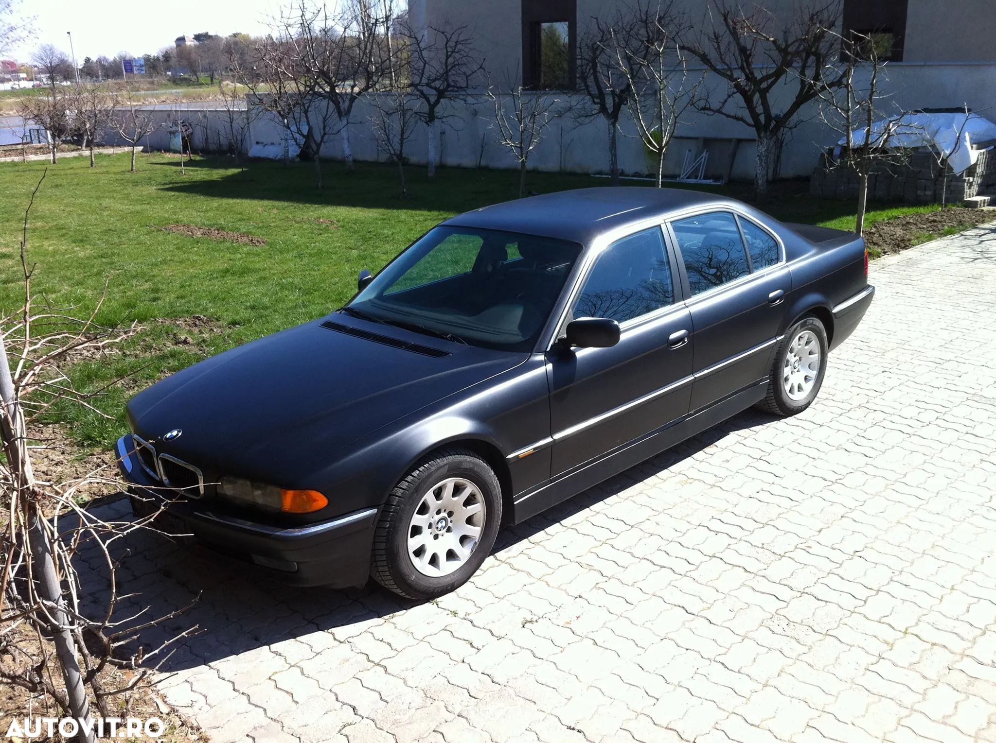 BMW Seria 7 740iA - 1