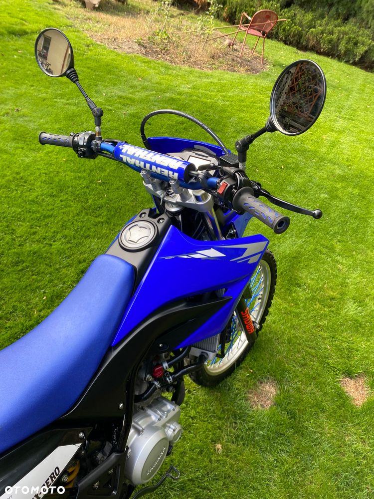 Yamaha WR - 6