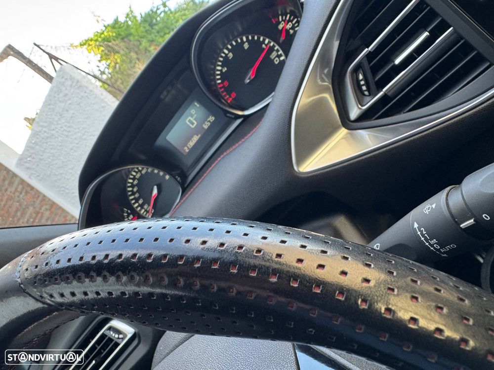 Peugeot 308 SW - 14
