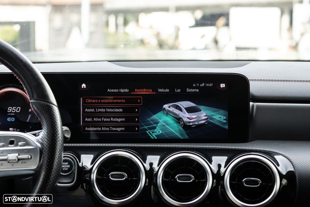 Mercedes-Benz CLA 250 e AMG Line - 36