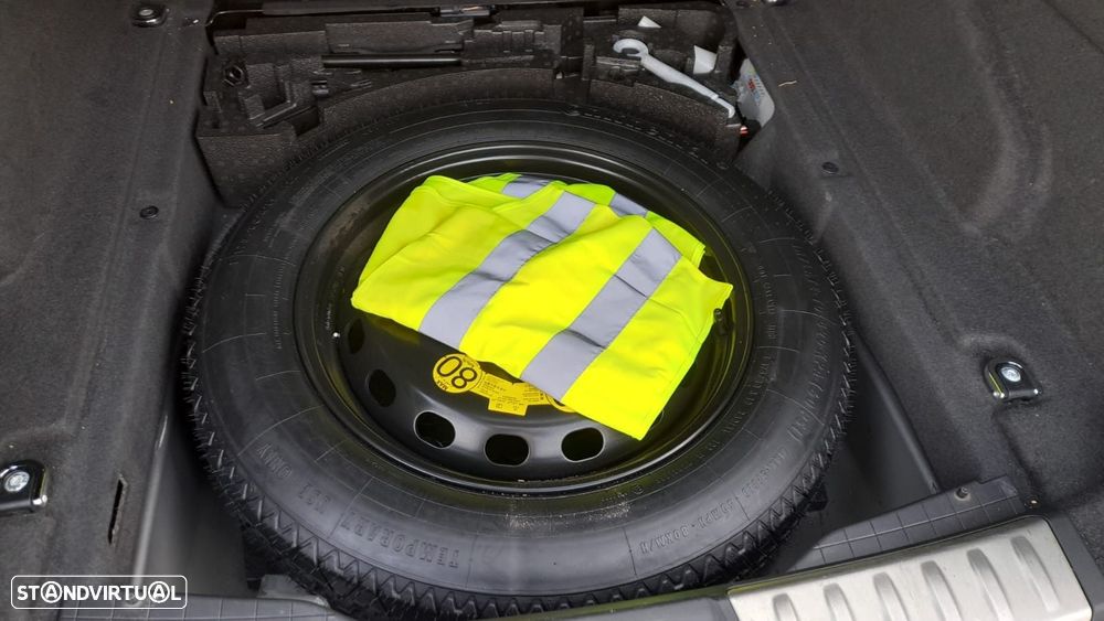 Jaguar F-Pace 2.0 i4D Prestige AWD Aut. - 16