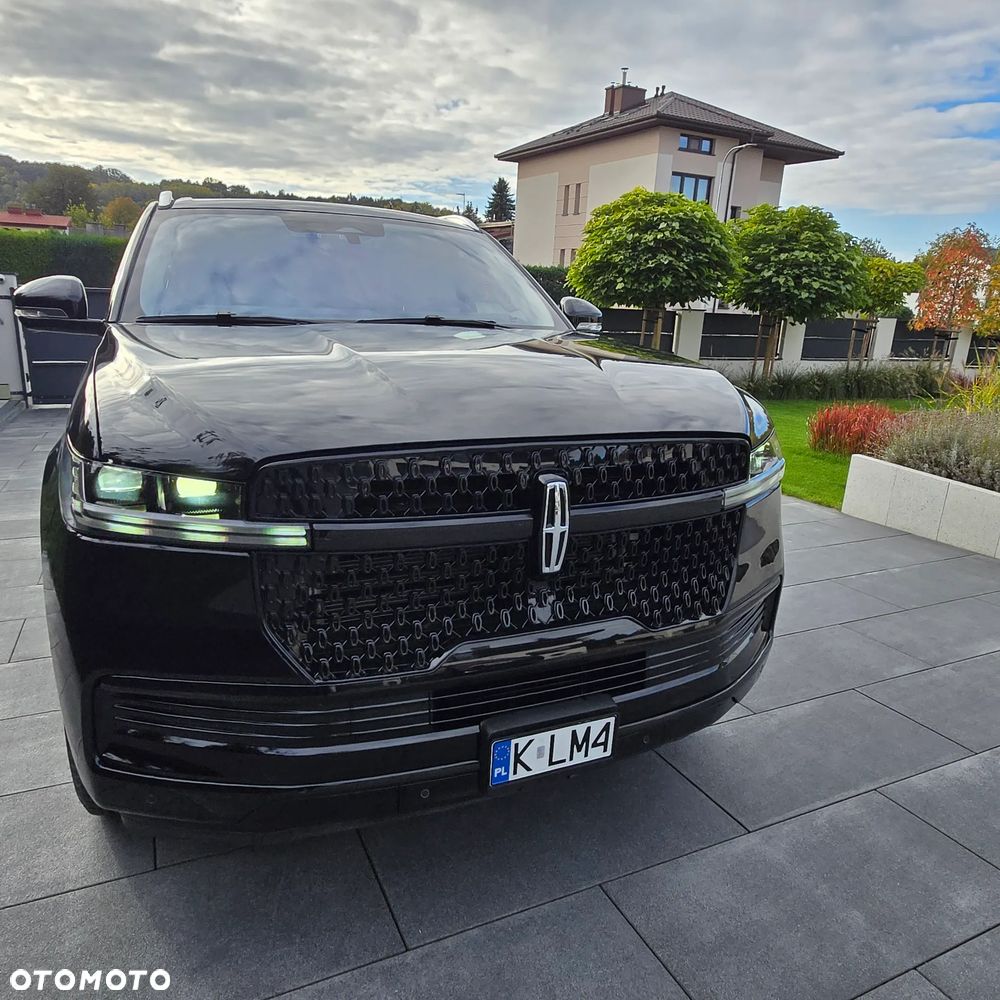 Lincoln Navigator 2025 photo 2