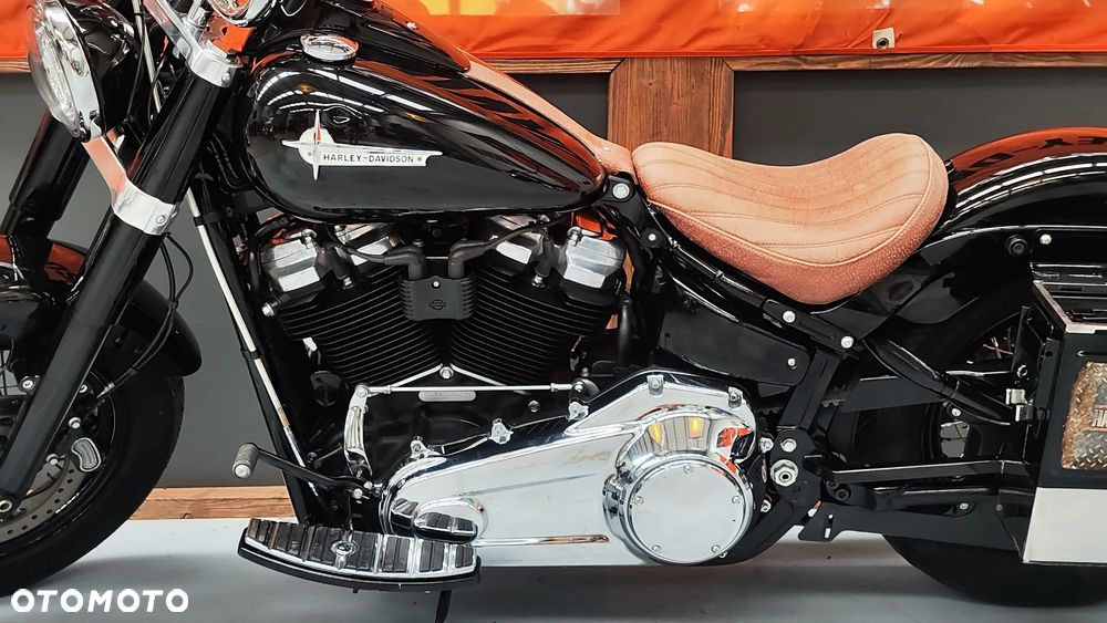 Harley-Davidson Softail Slim - 16