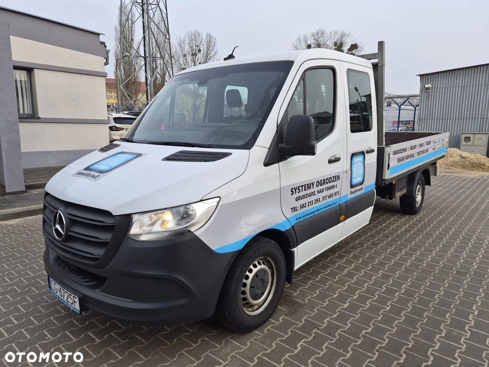 Mercedes-Benz Sprinter - 1