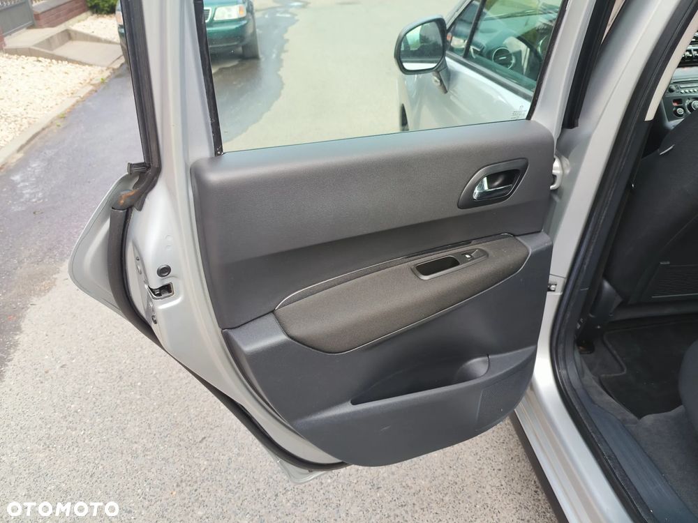 Peugeot 3008 1.6 Premium - 10