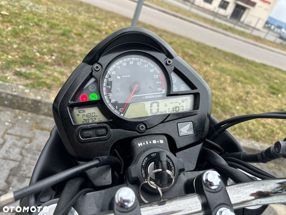 Honda Hornet - 18