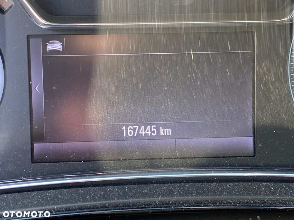 Opel Insignia - 15