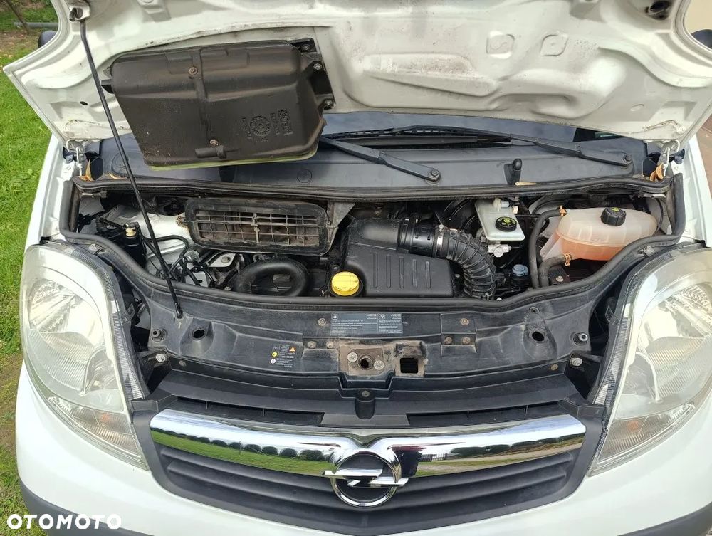 Opel Vivaro - 30