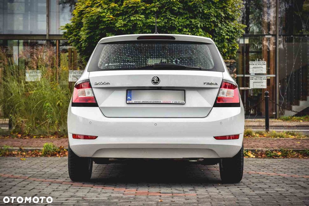 Skoda Fabia 1.0 Ambition - 8