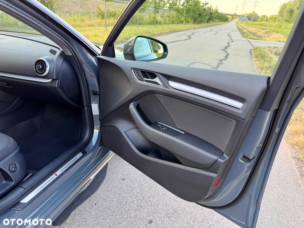 Audi A3 Sportback 35 TFSI S tronic - 26