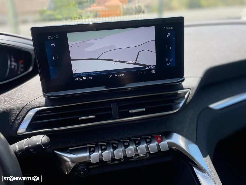 Peugeot 3008 1.5 BlueHDi Allure Pack - 16