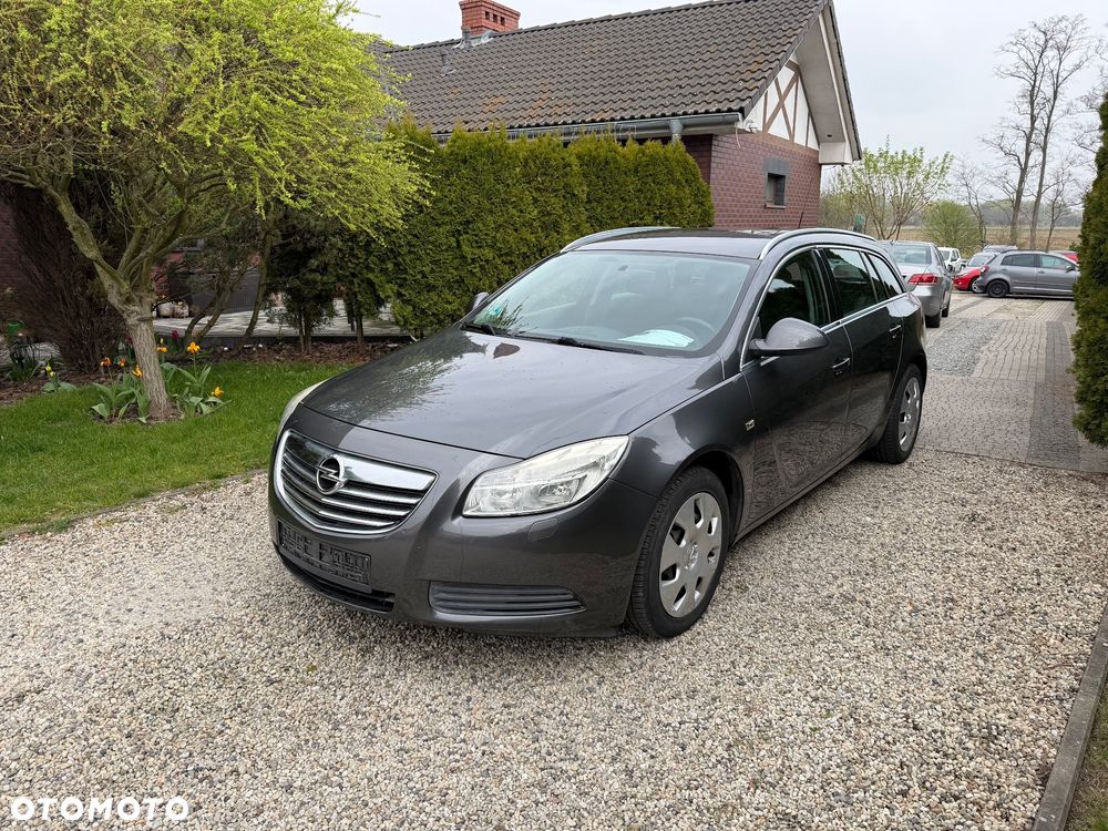 Opel Insignia - 1
