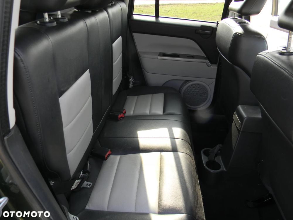 Jeep Compass 2.4I 4x4 Sport - 15