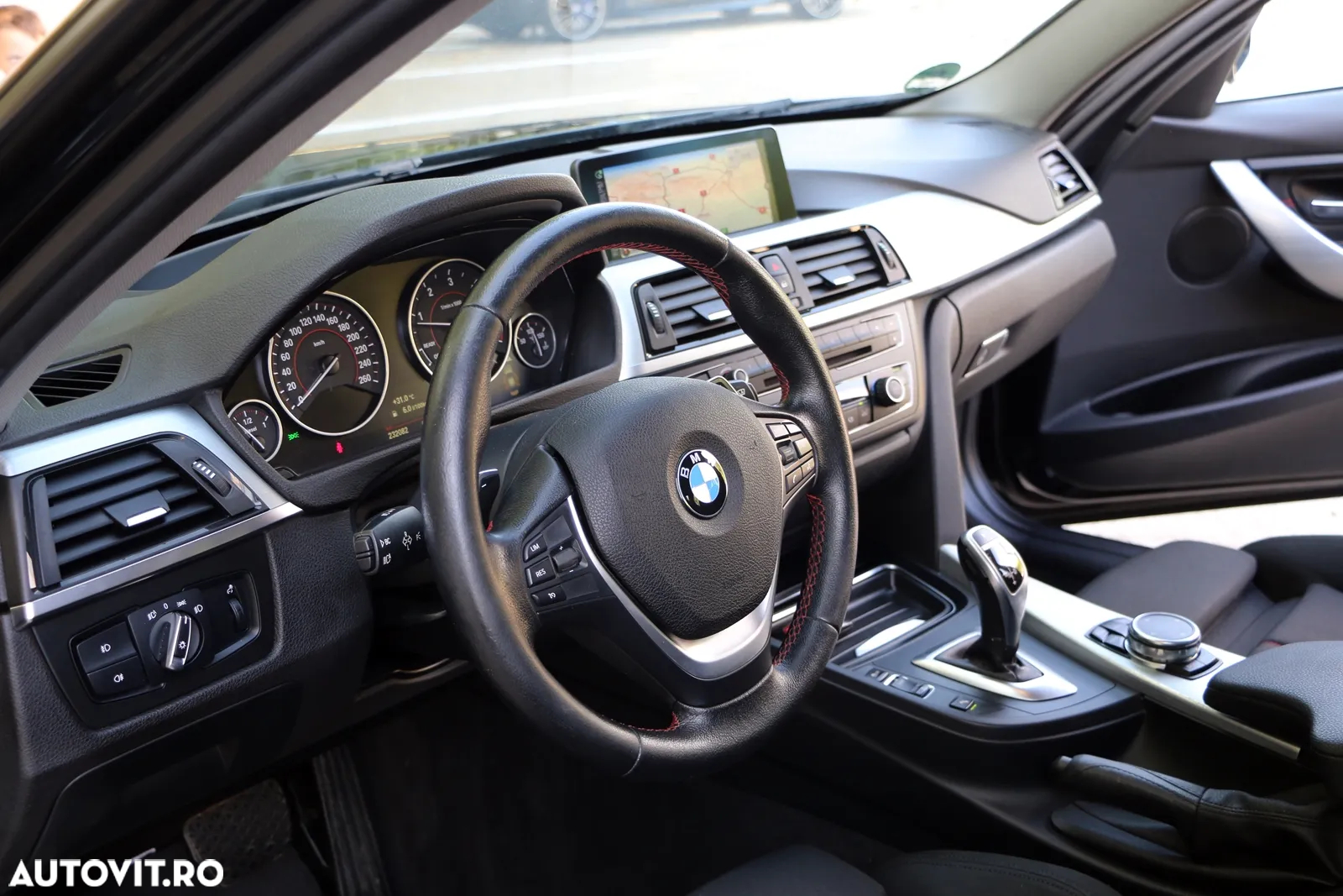 BMW Seria 3 320d Aut. - 17