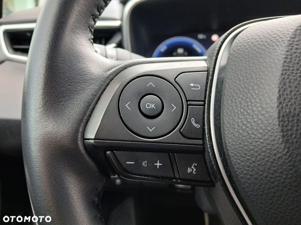 Toyota Corolla 2.0 Hybrid Comfort - 24