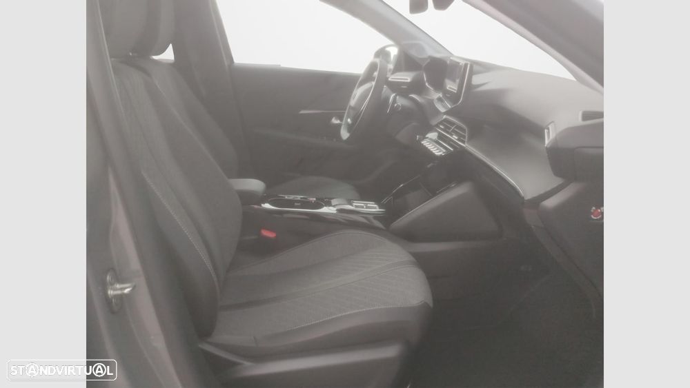 Peugeot 208 1.2 Hybrid Allure e-DCS6 - 13