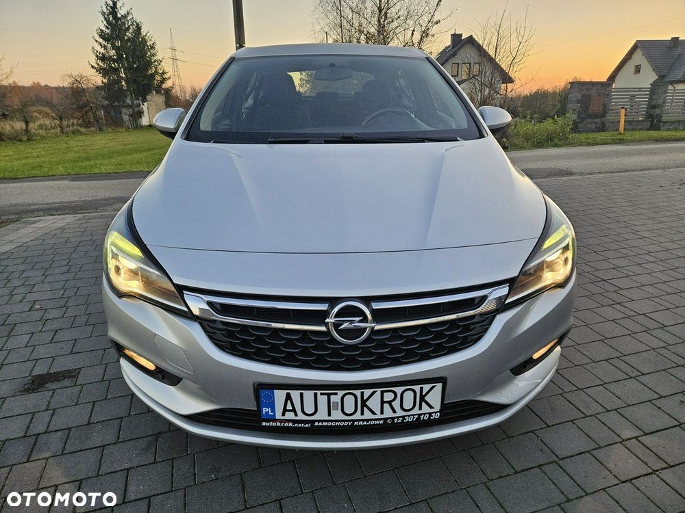 Opel Astra - 2