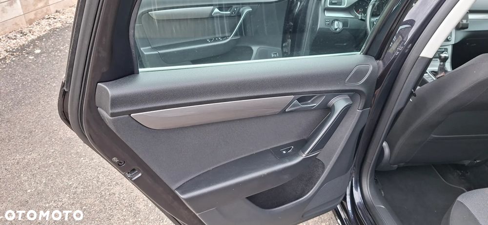 Volkswagen Passat 1.4 TSI BlueMotion Technology Exclusive - 13
