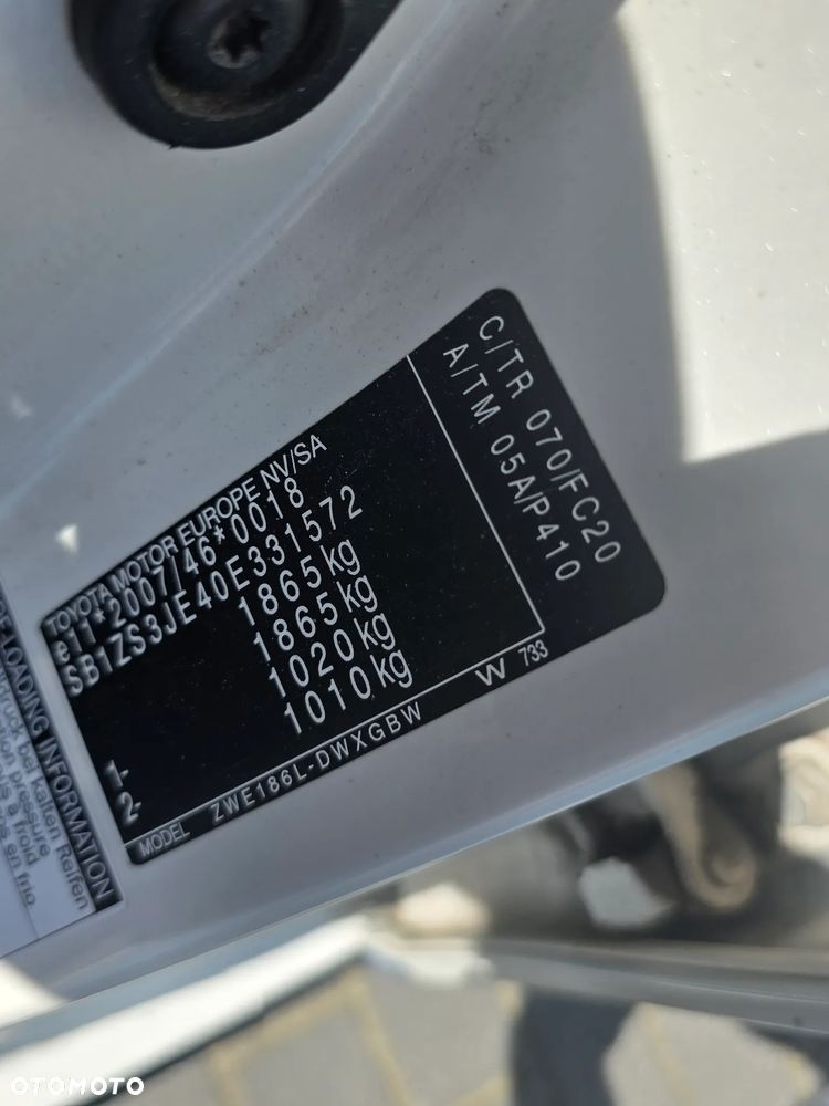 Toyota Auris ver-hybrid-135-premium - 12