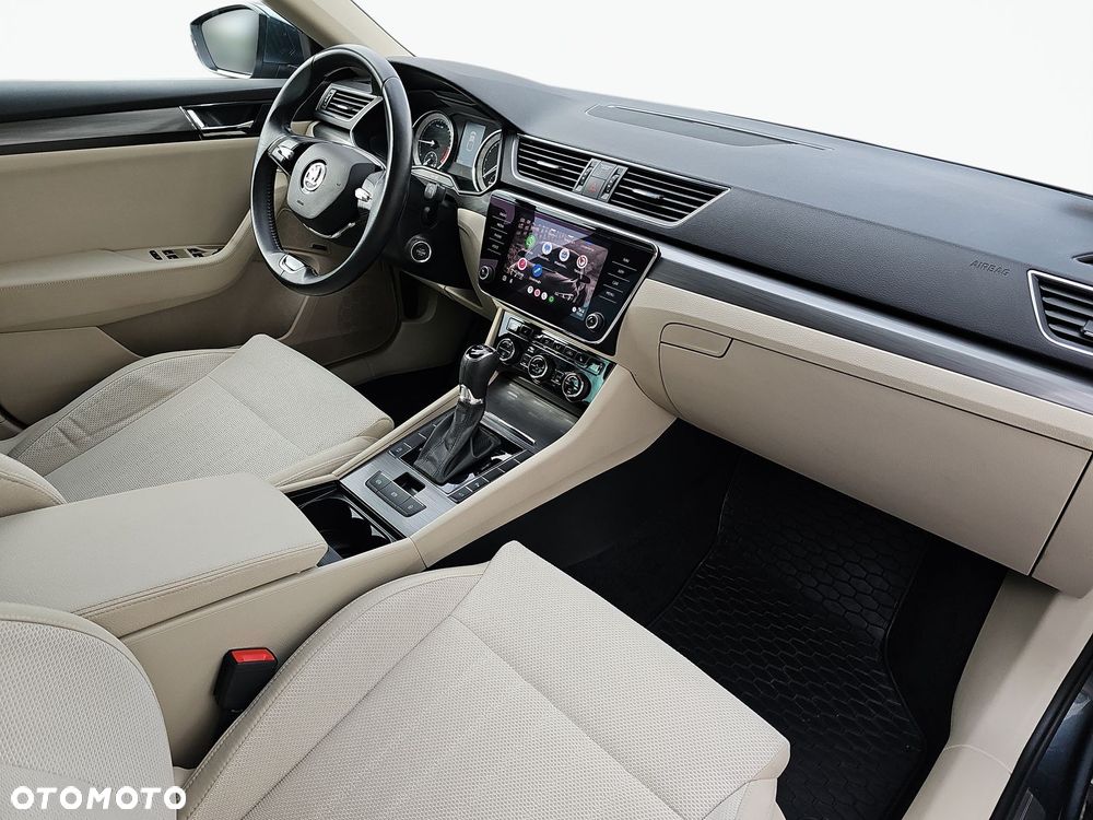 Skoda Superb 2.0 TDI SCR Style DSG - 15