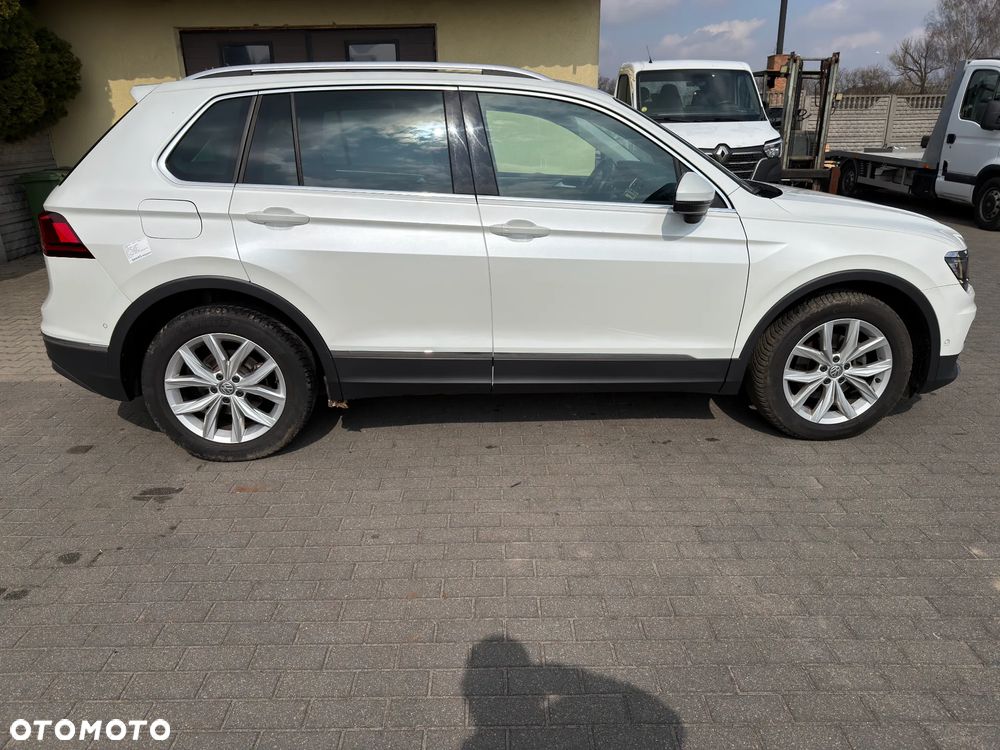 Volkswagen Tiguan - 4